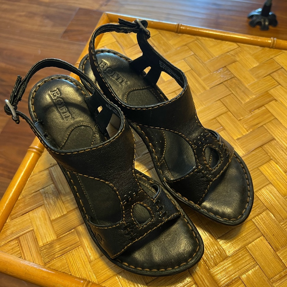 Born Welly Black size 8